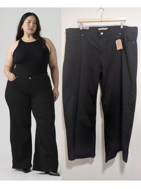 Levi's | 318 Shaping Wide Leg Jeans In Soft Black (24Wx32")